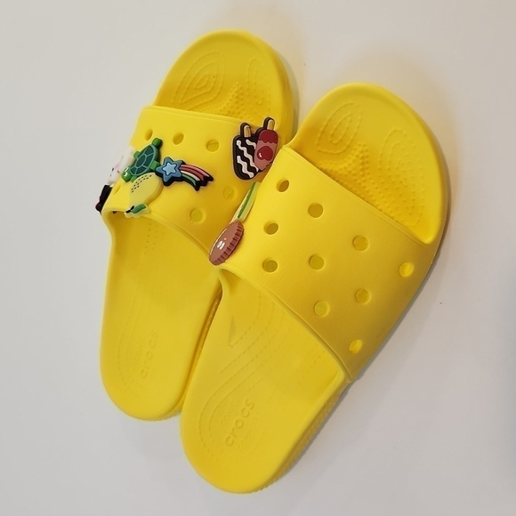 Crocs Classic Slide Sandals 206121 Yellow Slip On Unisex Men's Sz 4 Women's Sz 6 - Picture 1 of 15